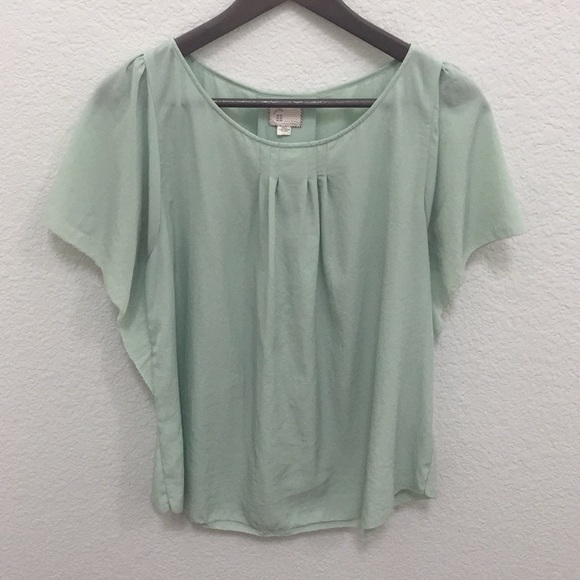 Anthropologie Tops - Anthropologie mint green blouse ~ Size 4